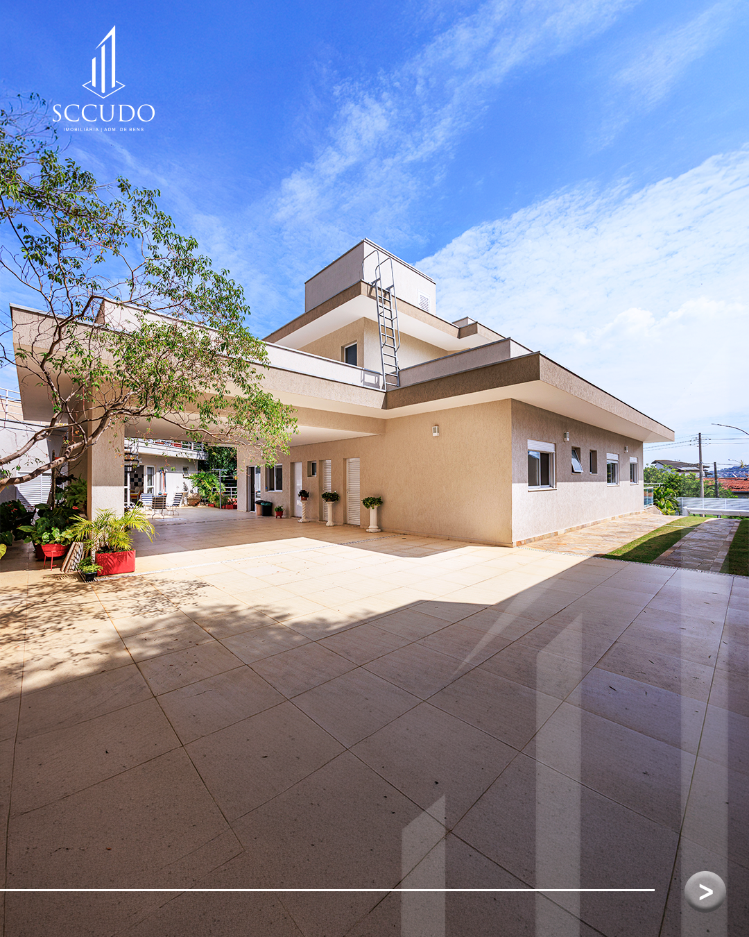 Casa Mobiliada com 3 Suítes à Venda no Condomínio Marambaia – 447 m² – Vinhedo/SP