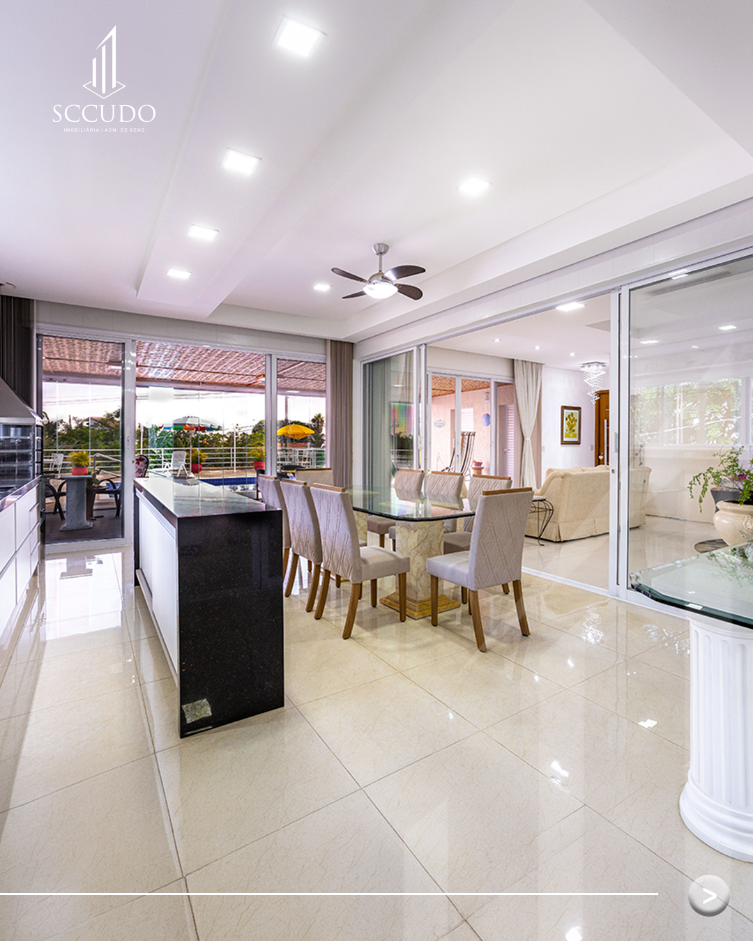 Casa Mobiliada com 3 Suítes à Venda no Condomínio Marambaia – 447 m² – Vinhedo/SP